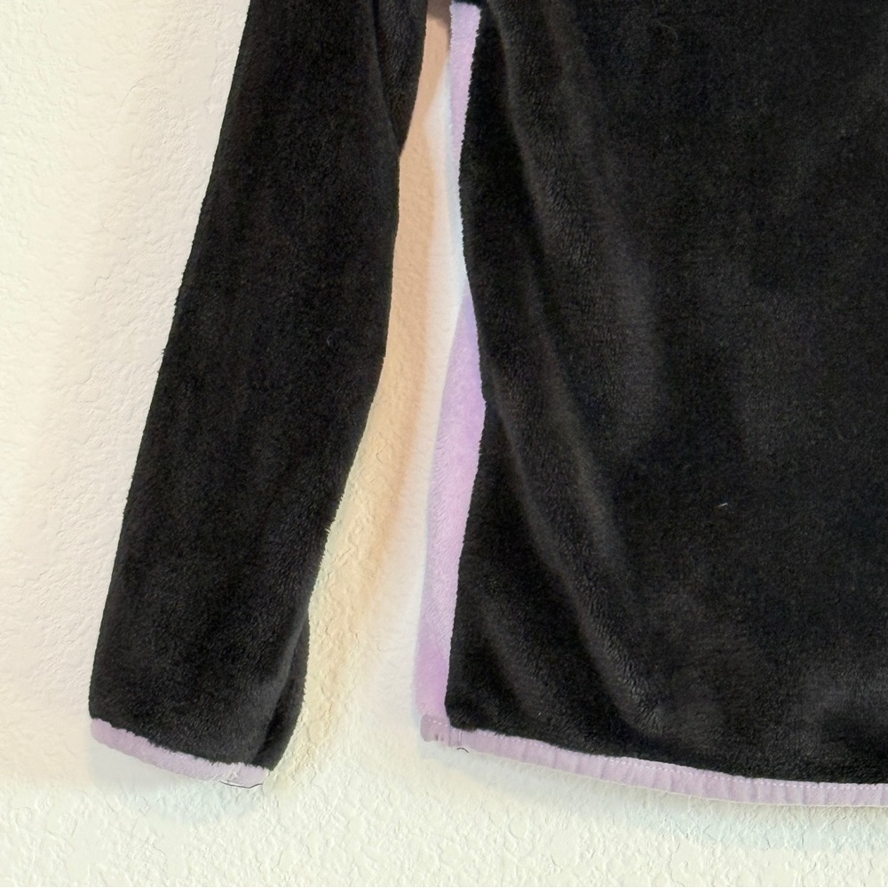 Sanrio Kuromi Kids Fleece Pullover | Black & Lavender | Quarter Zip | Small - Picture 11 of 16